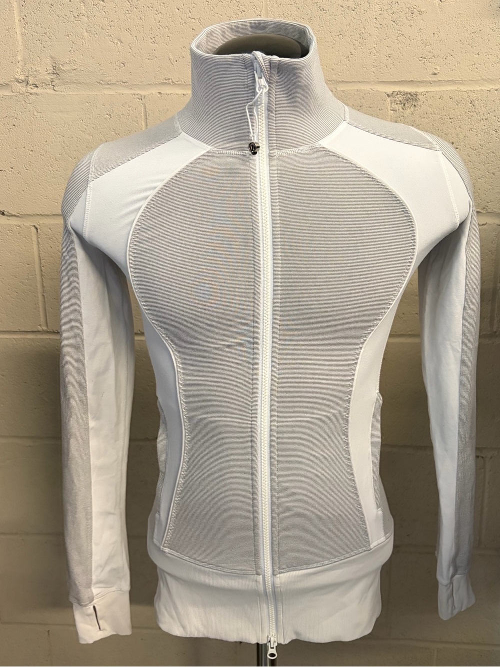 Lululemon Zip Up